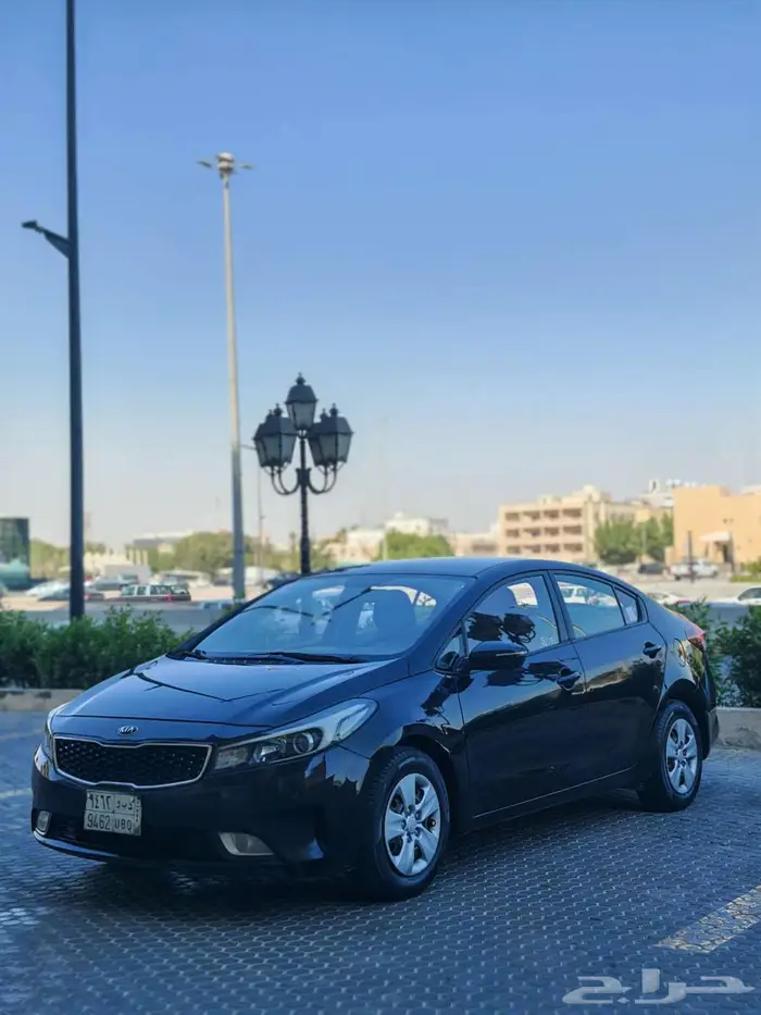 كيا سيراتو 2017 في قمة النظافة 4