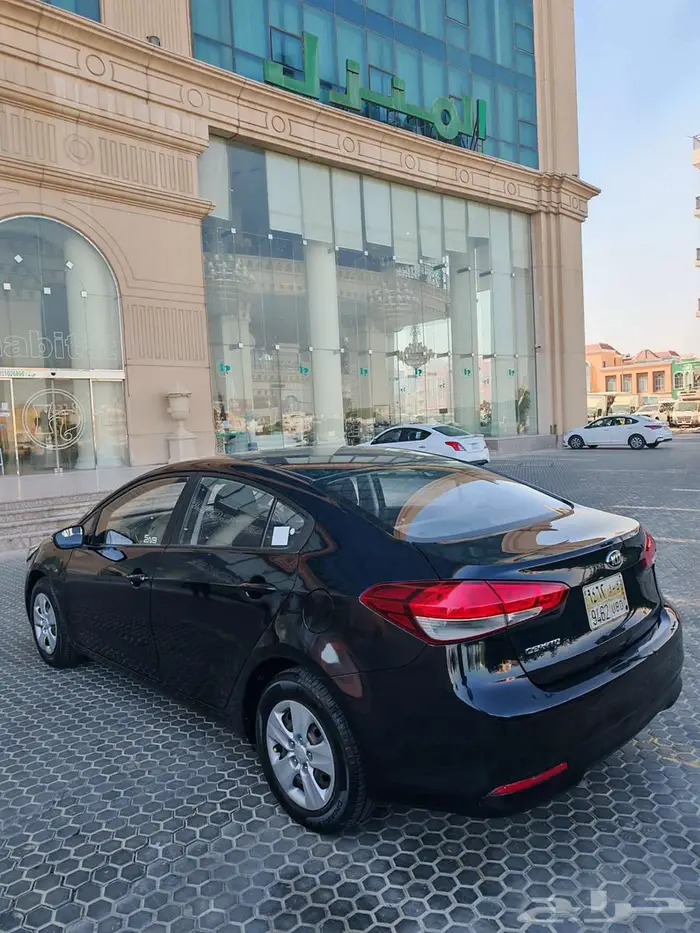 كيا سيراتو 2017 في قمة النظافة 16