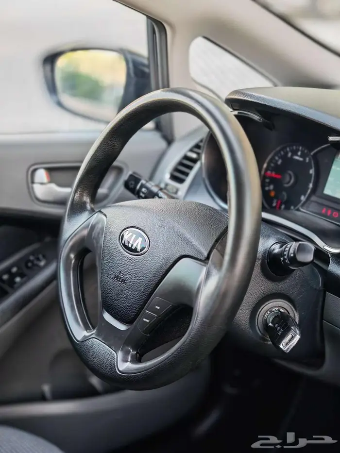 كيا سيراتو 2017 في قمة النظافة 32
