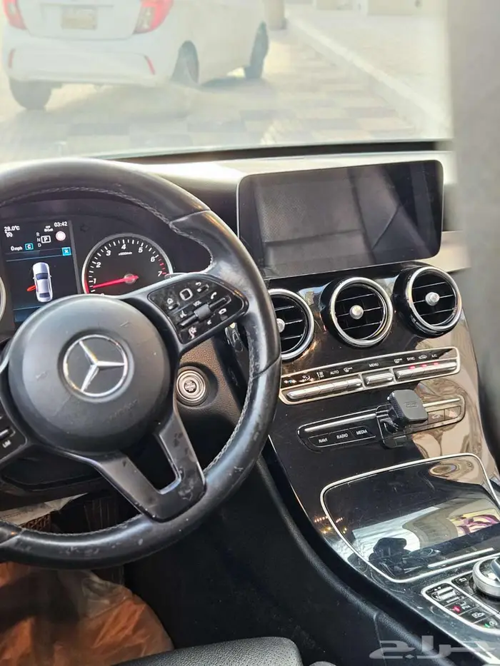 مرسيدس C200. 2019 3