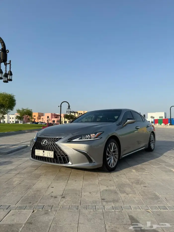 لكزس بريمي es cc2023 0