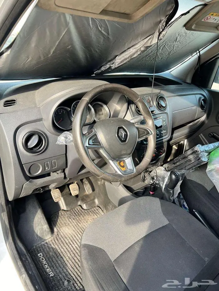 مغسلة سيارات متنقلة رينو دوكر 2021 8