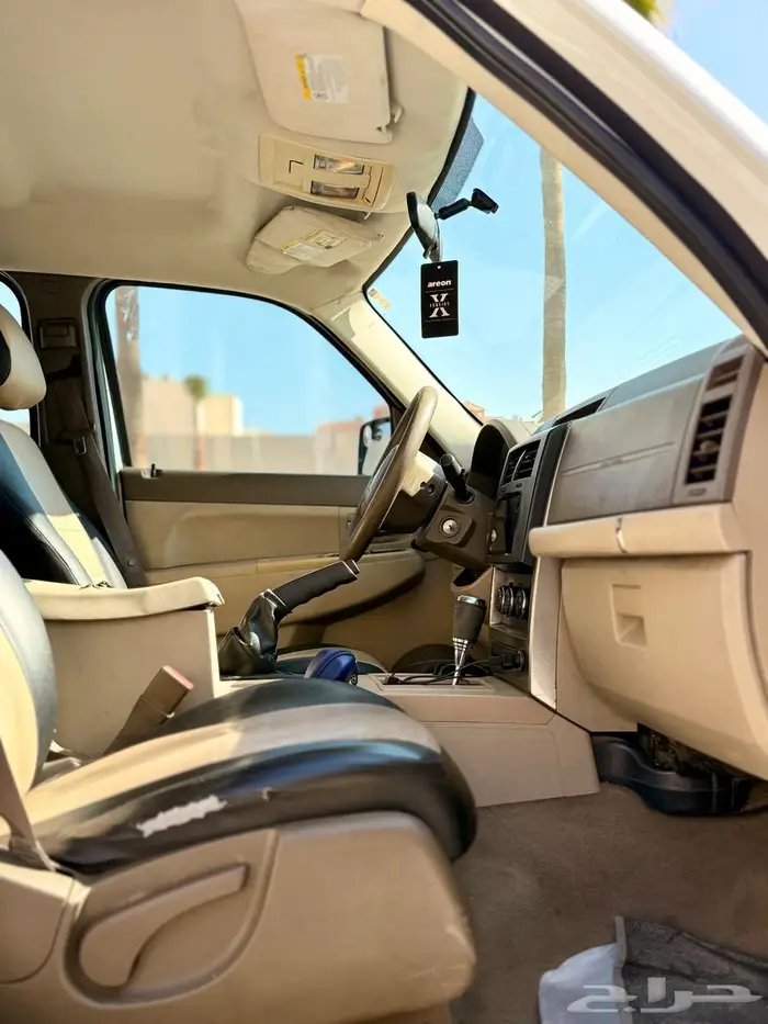 Jeep Cherokee 2011 10