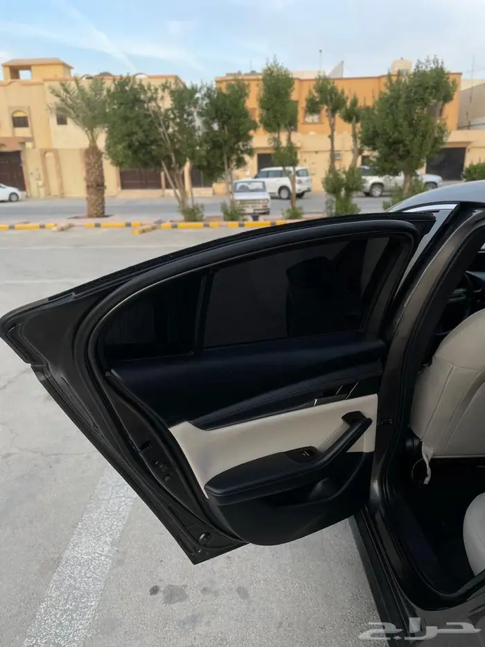 مازدا 3. نظيفه ماشاءالله 10