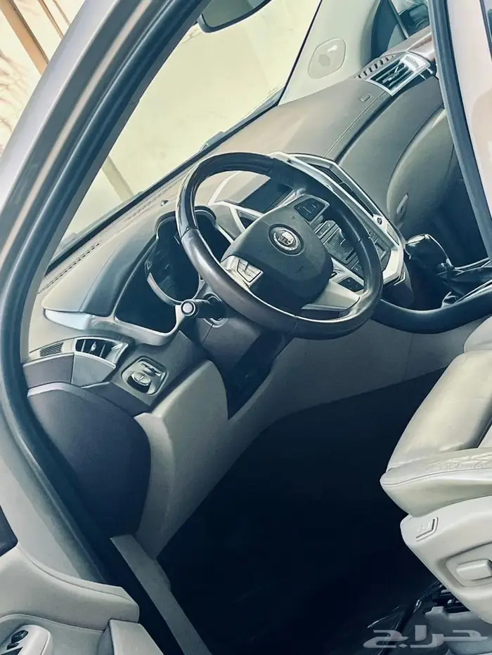 كاديلاك SRX4 5