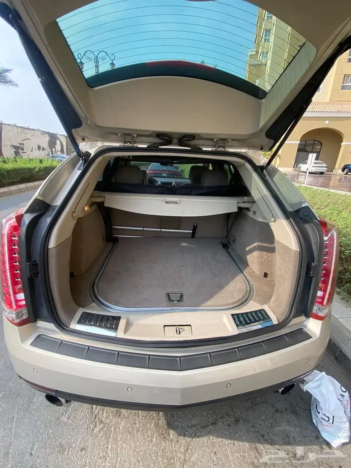 كاديلاك SRX4 6