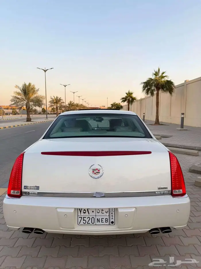 كاديلاك DTS 2011 نظيف جدا وكاله 25