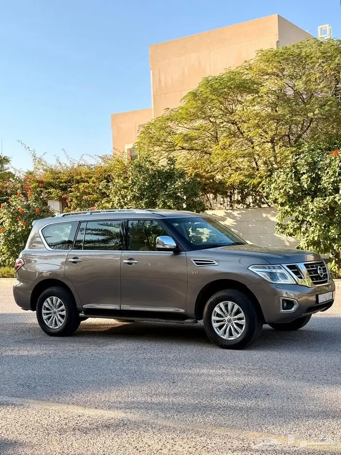 للبيع نيسان باترول SE2 2014 V8 نظيف جدا ممشى قليل 2