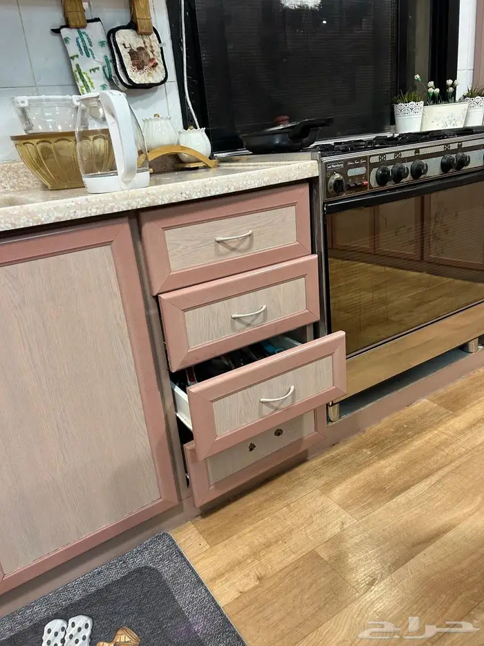 للبيع مطبخ 13 متر تقريبا 4