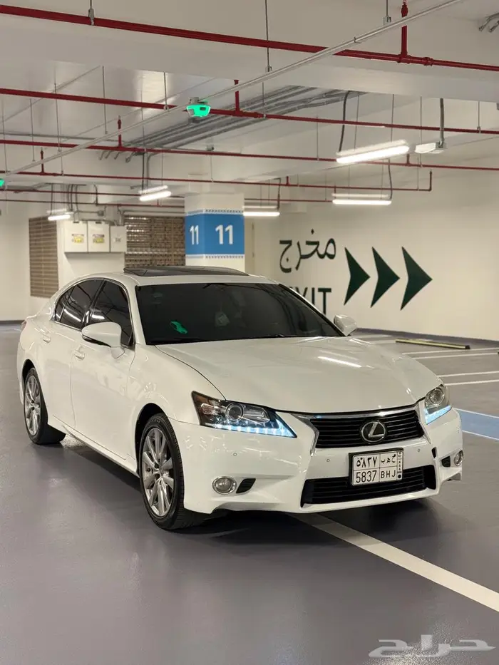 لكزس GS 2015 0