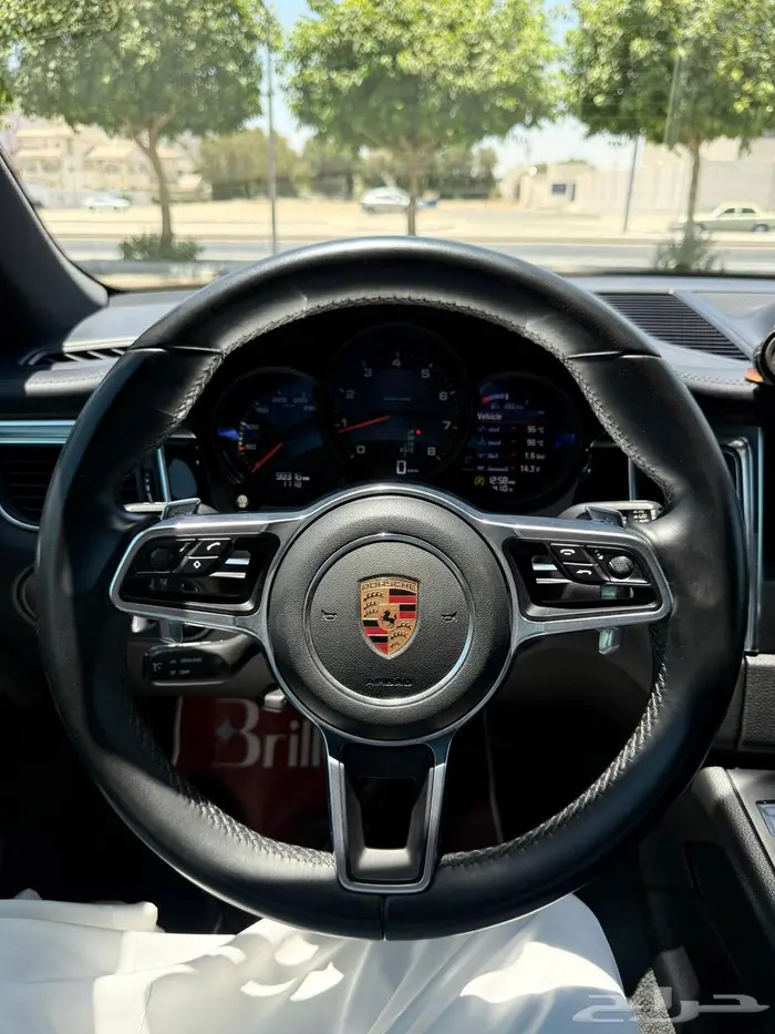 بورش ماكان 2018 فل كامل لون مميز 37