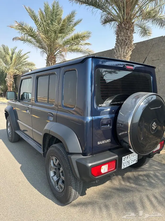 جيب سوزوكي جمني 2025 بسعر منافس وفرصه للمستخدم 6