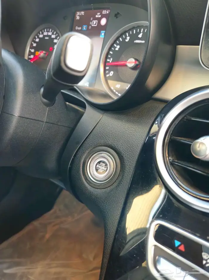 مرسيدس C200. 2019 7