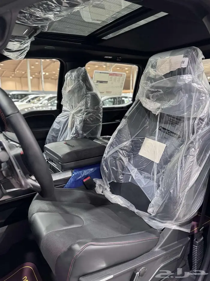 فورد رابتور F-150 R crew Cab موديل 2025 جديد 5