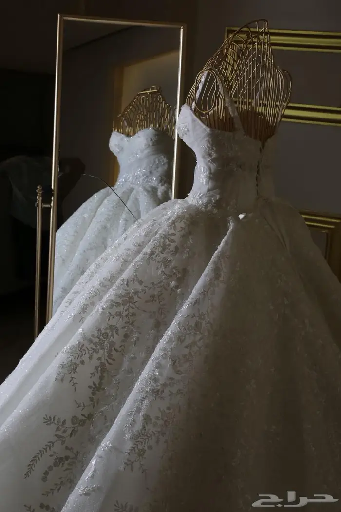 فستان فرح تصميم خاص بتركيا - مقاس S 0