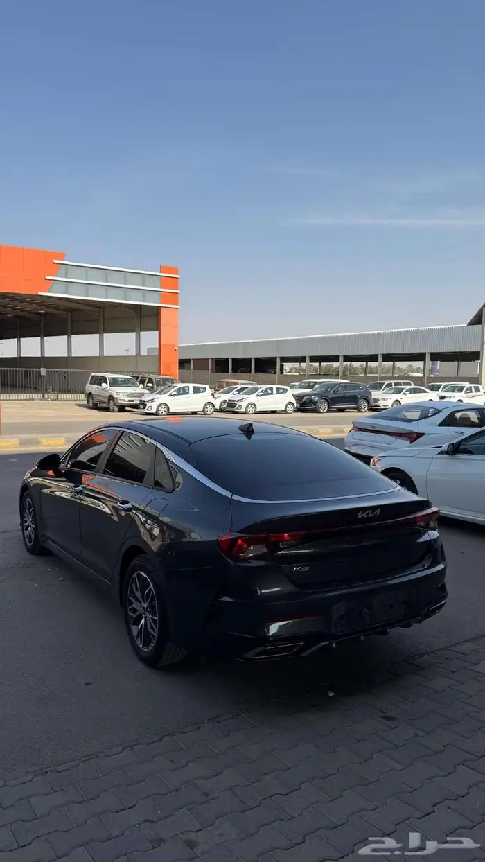 كيا 5 2022عداد 144000 نص فل كوري 3