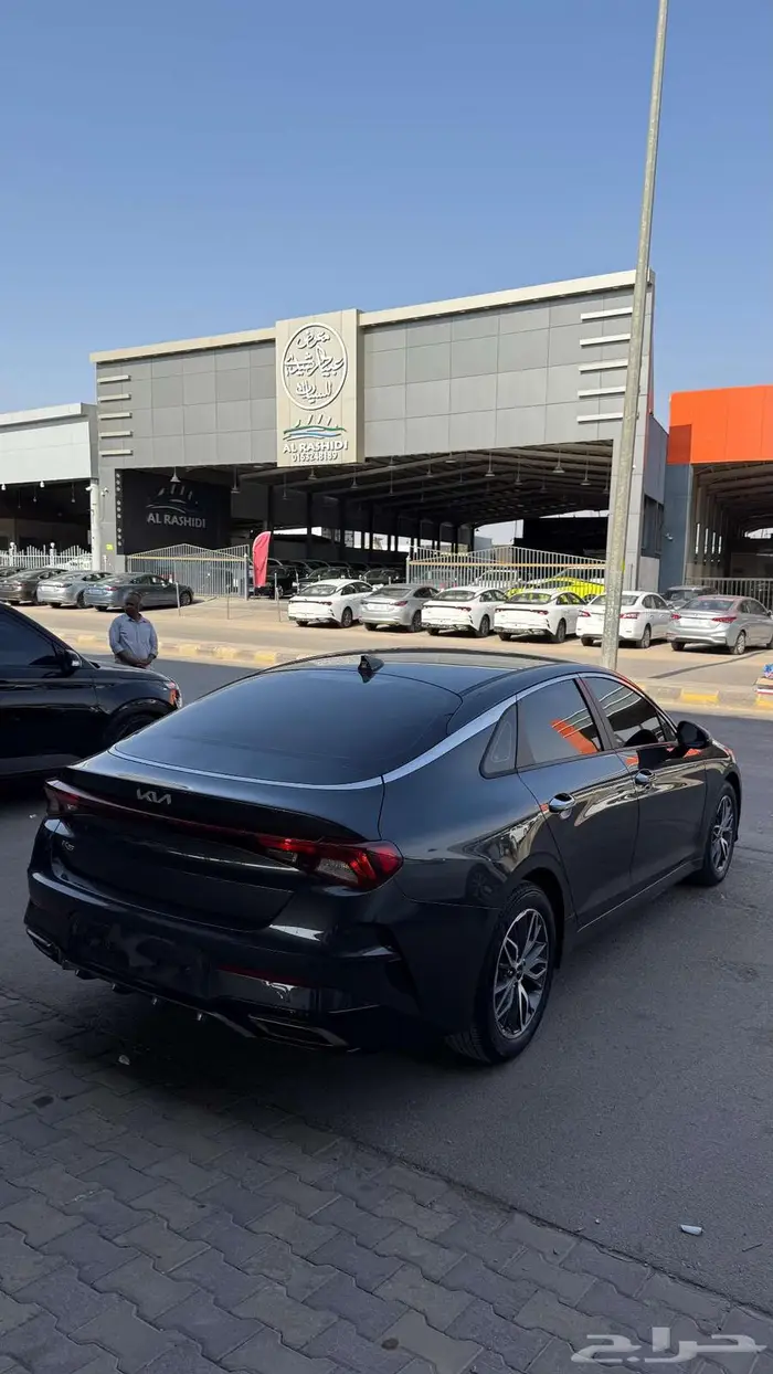 كيا 5 2022عداد 144000 نص فل كوري 8