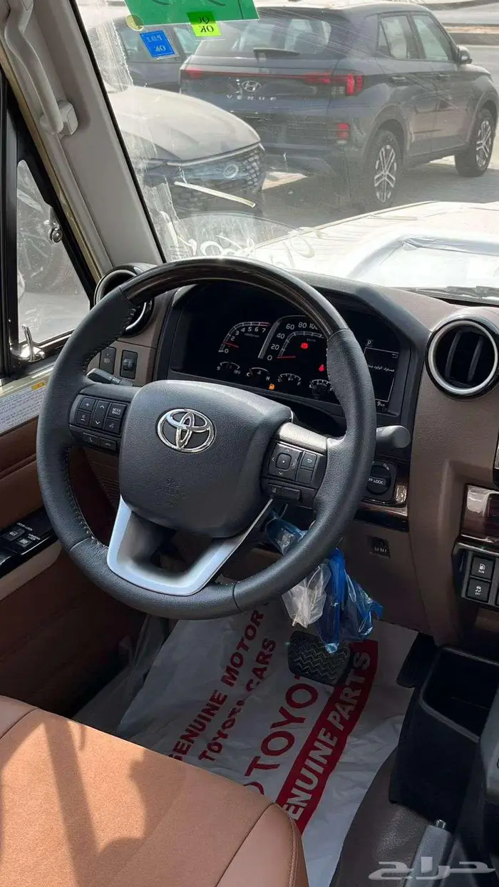 تويوتا شاص 2025 بنزين سعودي كاش استلام فوري افضل سعر 8