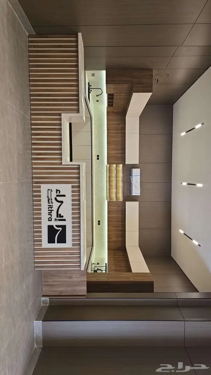 كافي للإيجار داخل برج سكني 1