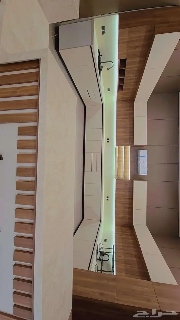 كافي للإيجار داخل برج سكني 6