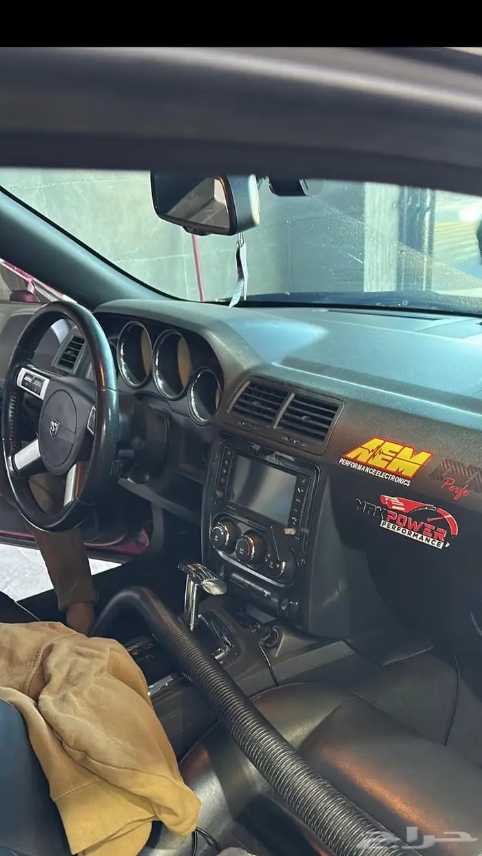 دودج تشالنجر 2010 furious fuchsia 3