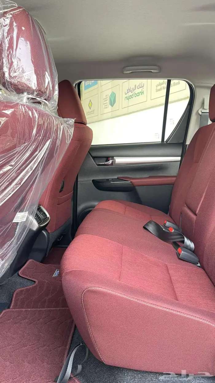 تويوتا هايلوكس غمارتين بنزين توماتيك 2025 اقل سعر 9