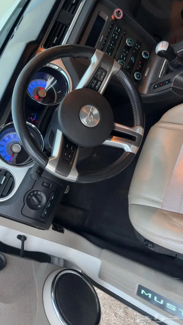 للبيع فورد موستنج GT 27