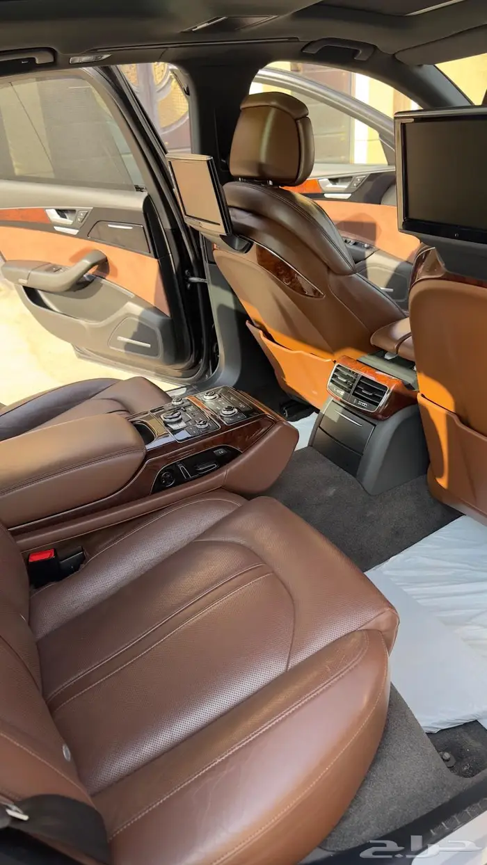 أودي A8L للبيع او بدل بالي مكتوب 5