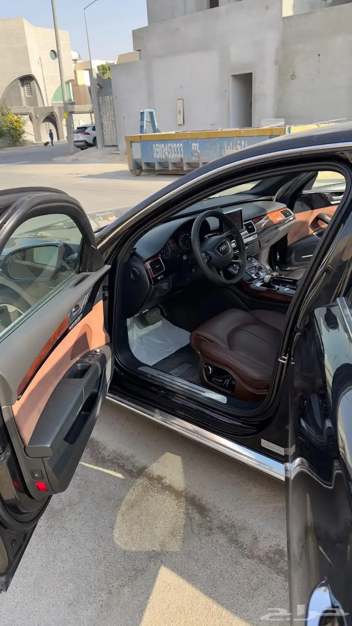 أودي A8L للبيع او بدل بالي مكتوب 7