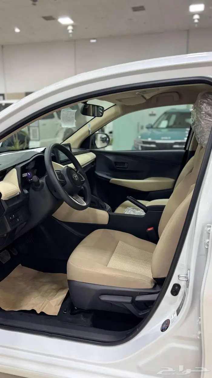 تويوتا يارس 2026 Y ستاندر 13