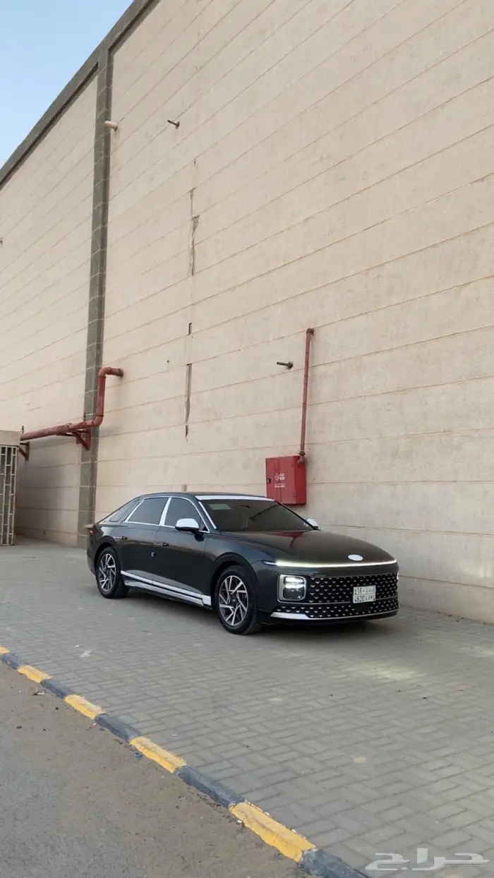 ازيرا تقبيل فئة الاكسلكوسف رمادي غامق 2