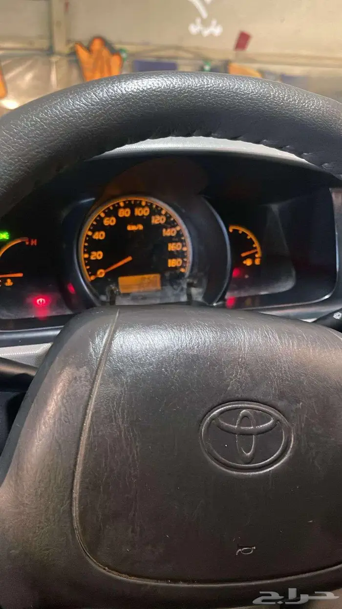 تويوتا فان باص بضاعة 6