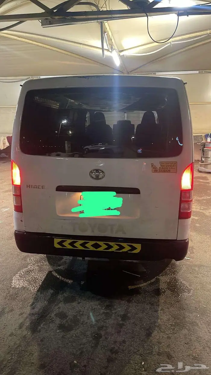 تويوتا فان باص بضاعة 4