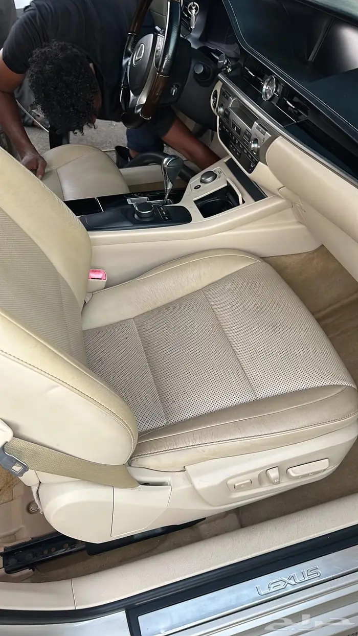 لكزس أي إس 350 أمريكي 7