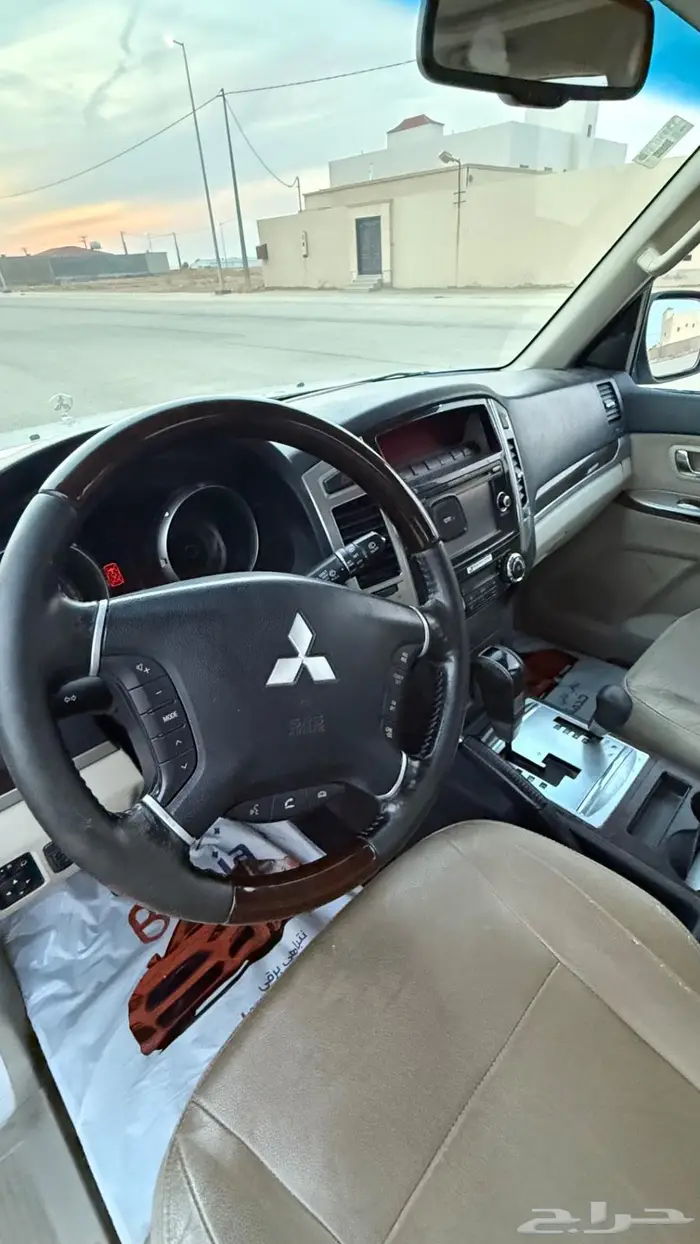 للبيع جيب باجيرو 2016 فل كامل 3800 8