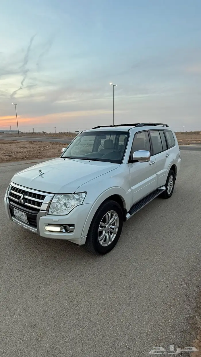 للبيع جيب باجيرو 2016 فل كامل 3800 3