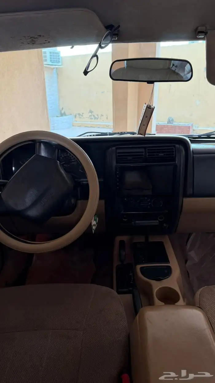 جيب شيروكي 2001 8