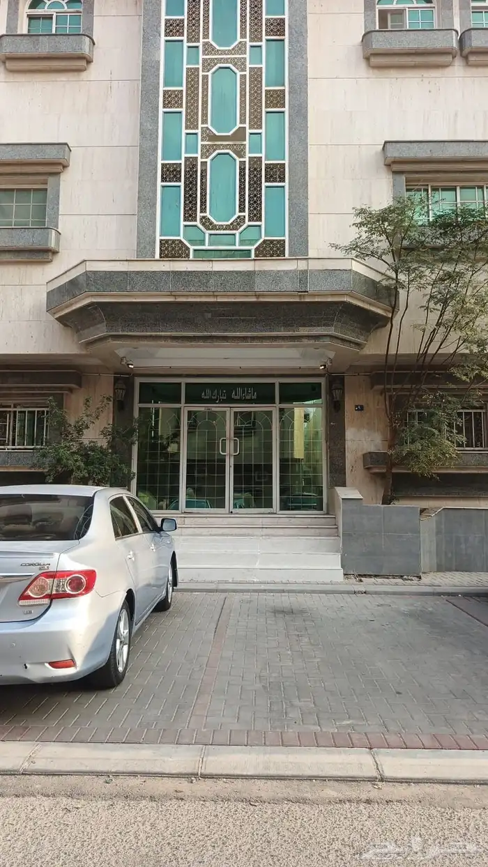 شقة مجددة 5 غرف بحي الفيحاء 1