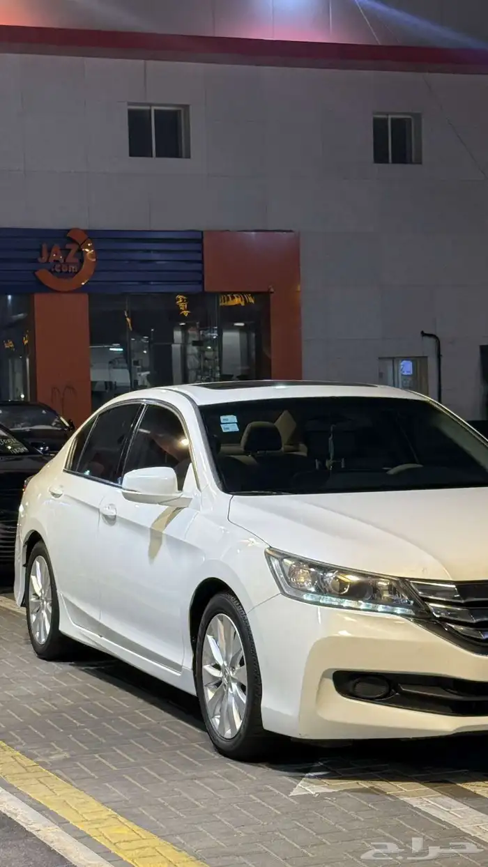 هوندا اكورد 2015 3