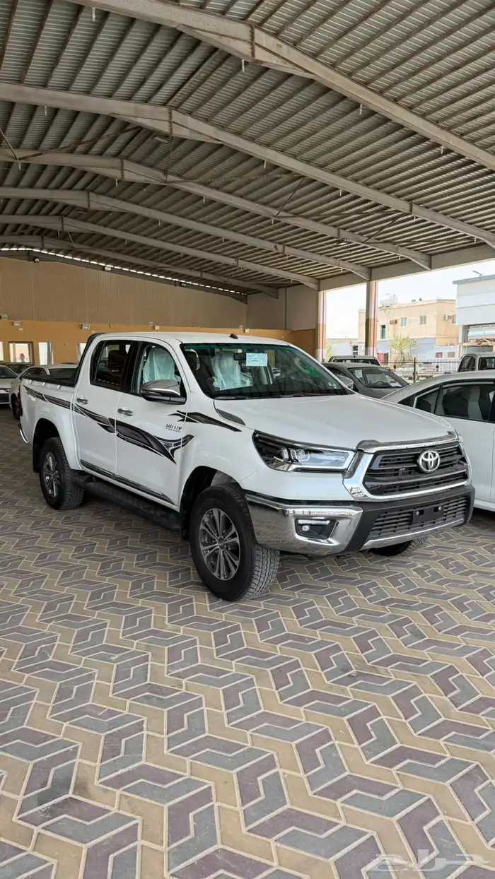 هايلوكس بنزين فل كامل 2025 سعودي تماتيك دبل (133900)شامل 6