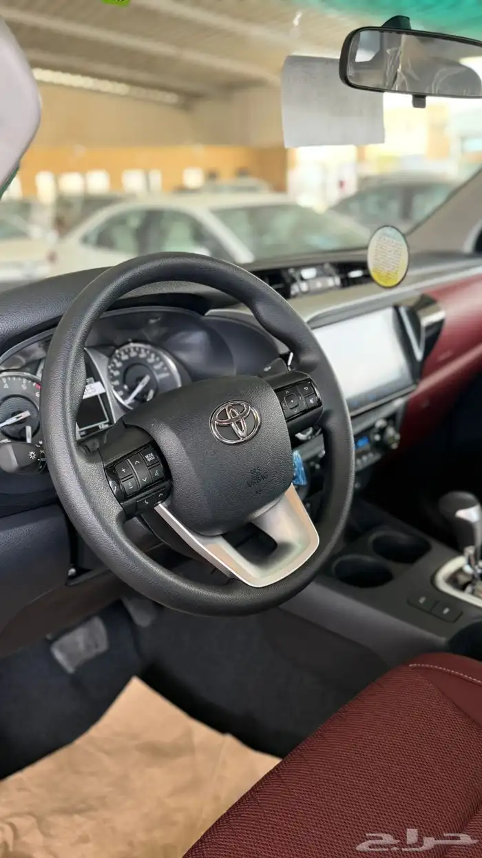 هايلوكس بنزين فل كامل 2025 سعودي تماتيك دبل (133900)شامل 8