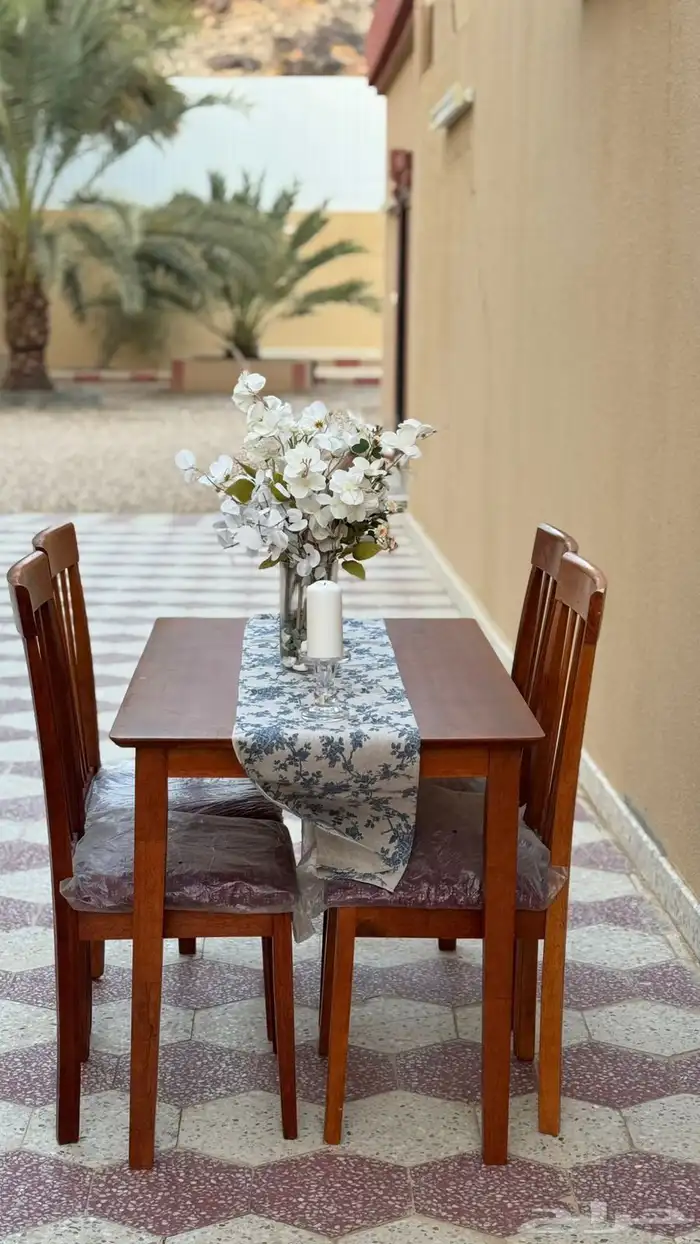 طاولات وكراسي جديده خشب ماليزي ماليزي من النوع القوي الاصلي 3