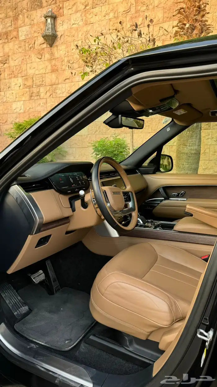 رنج روفر فوج 8 سلندر وارد ناغي على الضمان 8