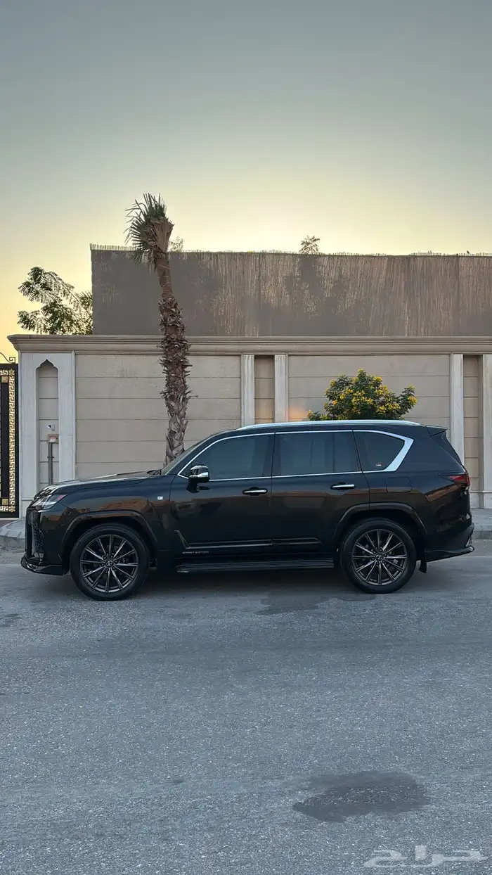 جيب لكزس اف سبورت فل كامل 2024 4