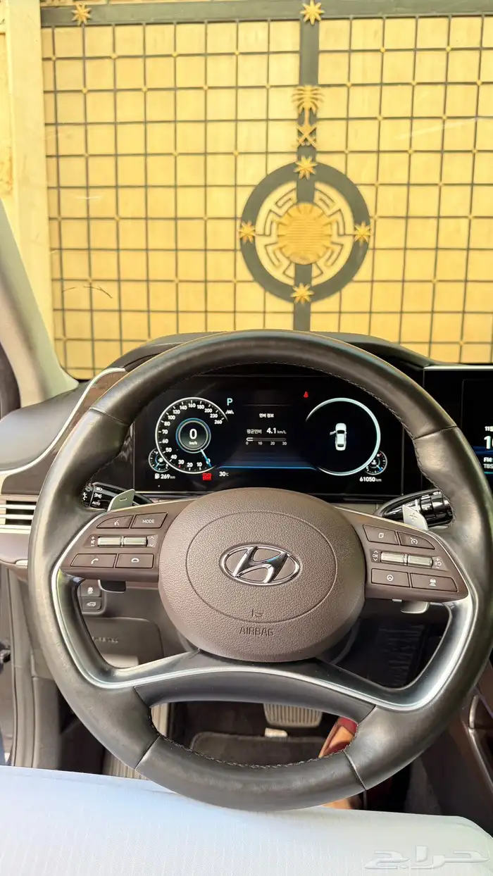 هيونداي ازيرا 2021 ( بنزين) v6 فل كامل 11