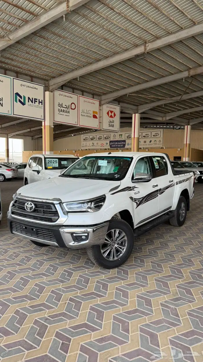 هايلوكس بنزين فل كامل 2025 سعودي تماتيك دبل (133900)شامل 2