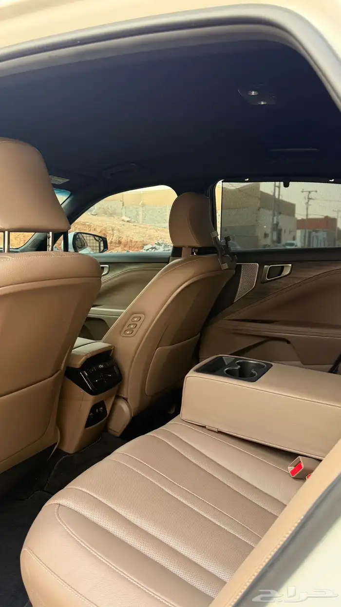 كيا K8 2022 ( بنزين) v4 فل كامل 16