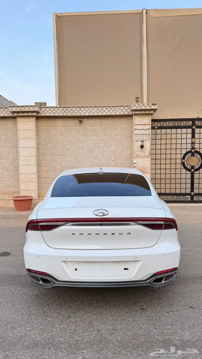 هيونداي ازيرا 2020 ( بنزين) v4 فل كامل 3