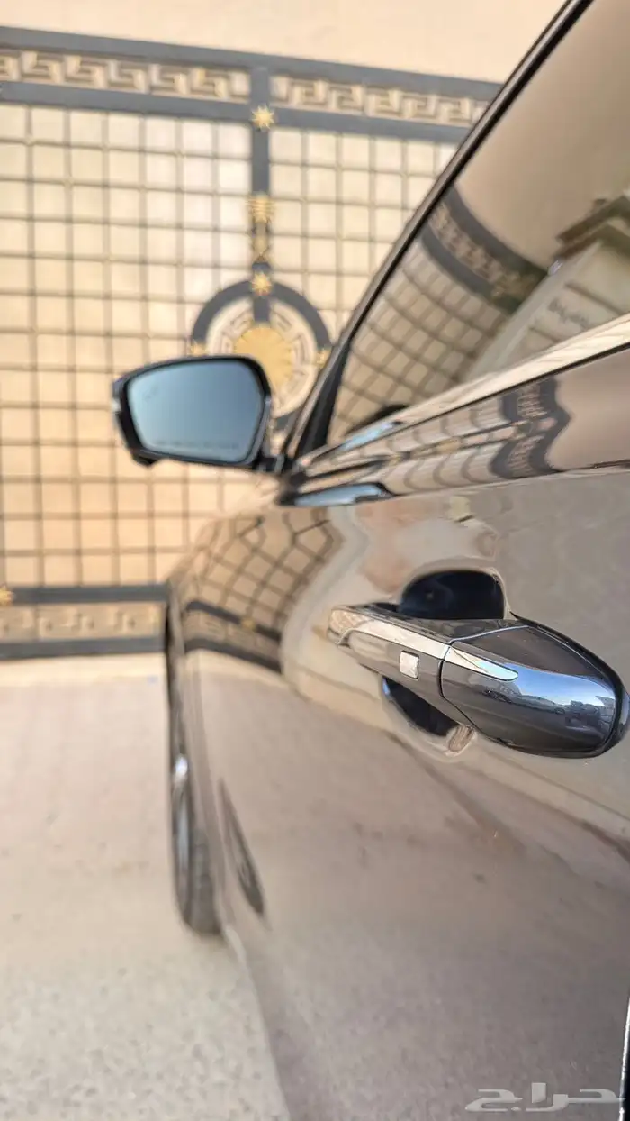 هيونداي ازيرا 2021 ( بنزين) v6 فل كامل 4