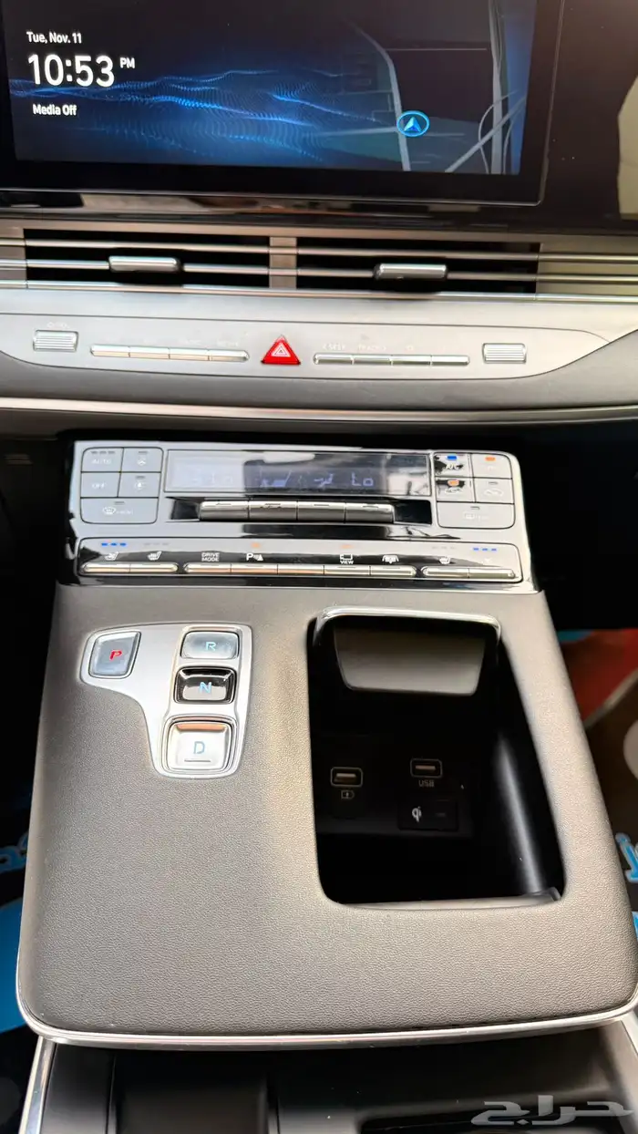 هيونداي ازيرا 2022 ( بنزين) v4 فل كامل بحالة الوكالة 10